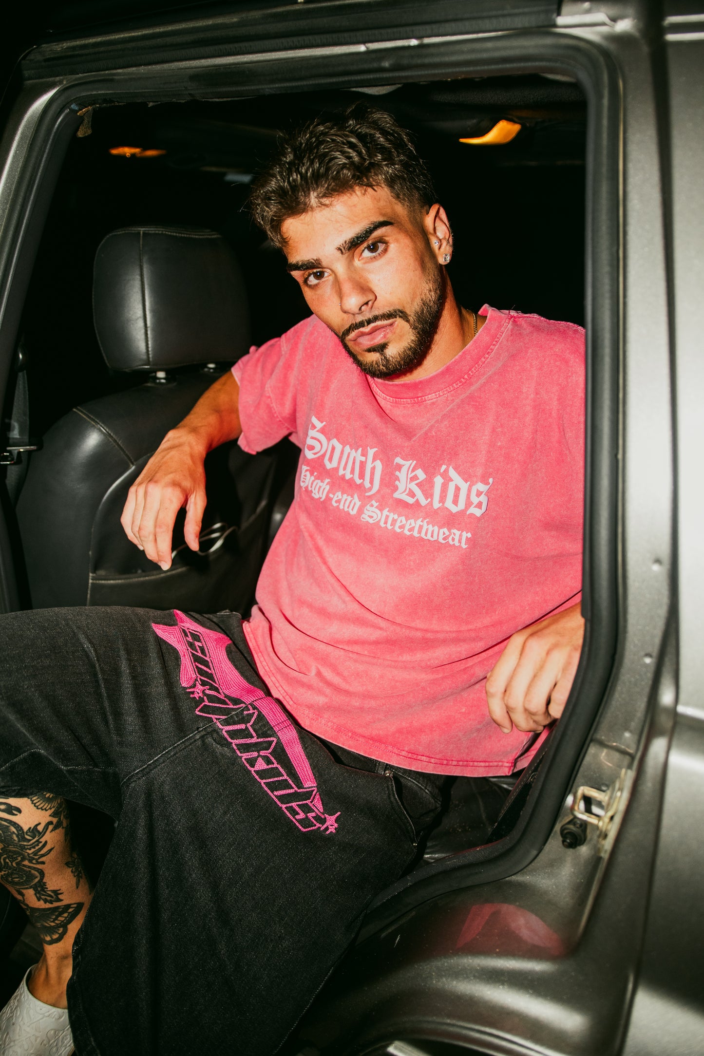 Grafitti Tee