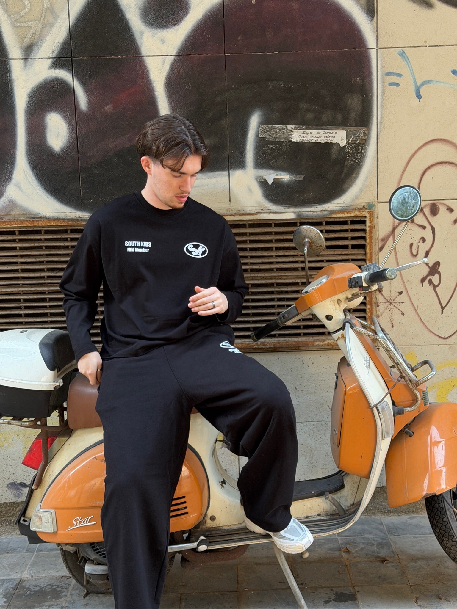 FAM Member Boxy Tee Black